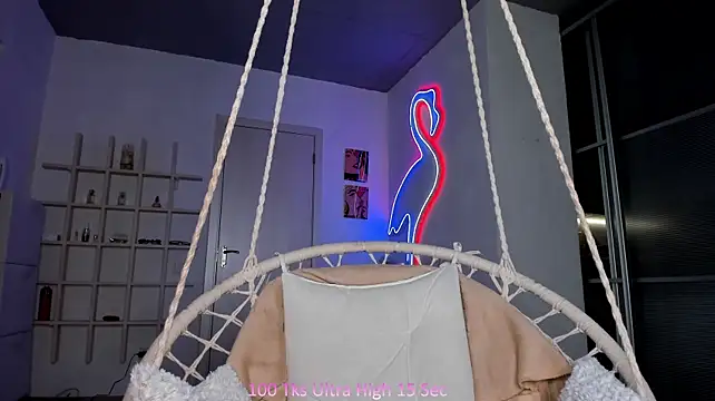 InnocentEvee - Toy Control 5m 💦🥵