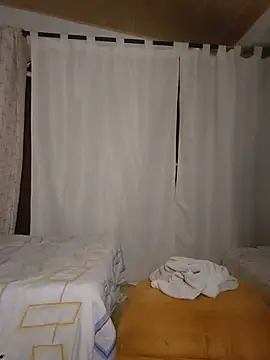 Estefani_32