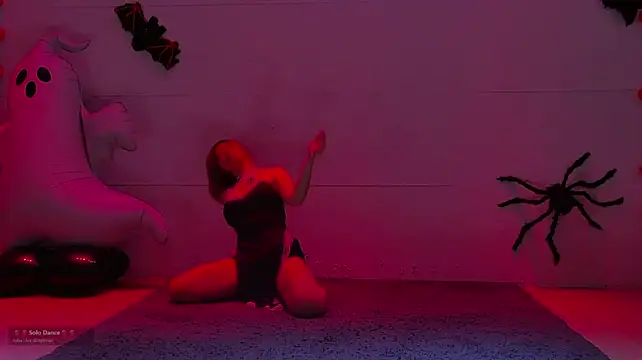 G-Velvet - 🔥Two Ladies Sexy Floor Dance❤️