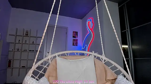 InnocentEvee - Toy Control 5m 💦🥵