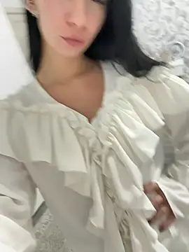 YourfavNicole - show titts+ hot ph lt