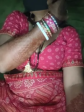 Sexyradha_