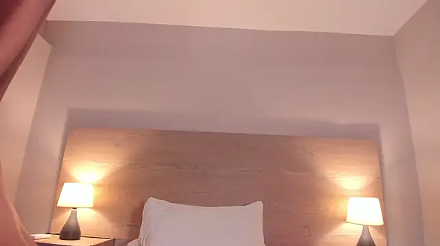 MiaaRouge - make me Squirt in your face 🥵😈🌊🌊