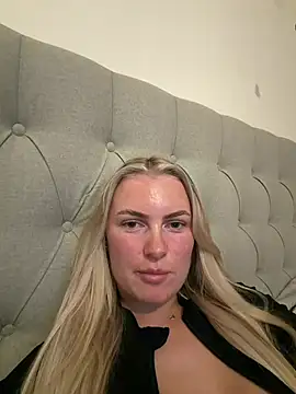 MegOliviaaxo - OIL ME BABYYY and THEN TICKET SHOW😈😈😈