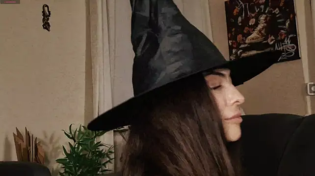 Ormary - trick or treat for today ? 🎃