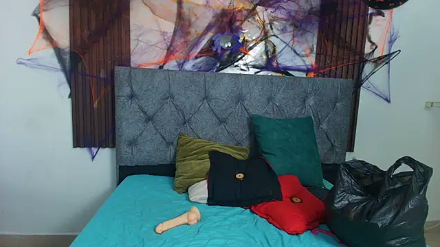 Samanthaluxe__