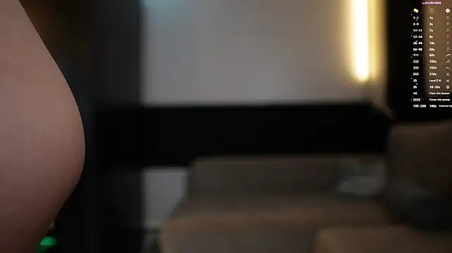 AnneVerity - MASSAGE MY BOOBS UNDER TOP