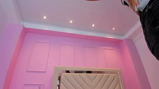 ALAHIACRUZ1 - make alahia ride your cock🫦😛
