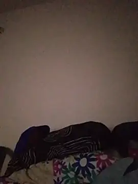 Cachonda69- - Masturbate y squirt con cachondita 😈😈
