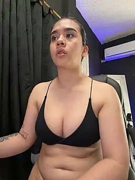 Alhaana_ - OPEN LEGS!! ZOOM PUSSY!!