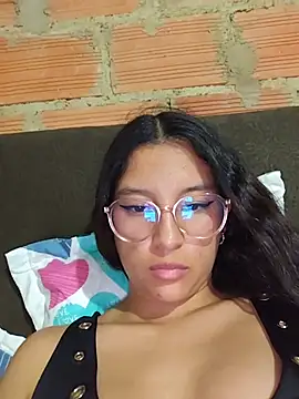 Lexi_bonaccord - Twerk and oil