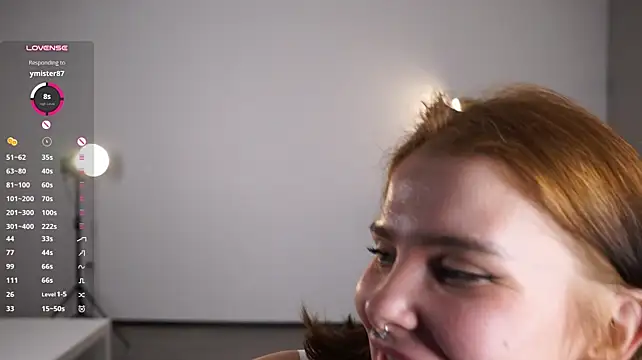 Lulavelle - time sensual take off my skirt !