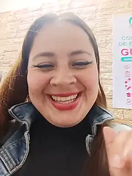 VANESSA__28 - Massagee in the tits