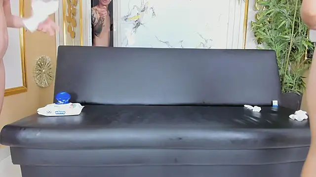 Temptation_ggh - Naked both girls and fuck face