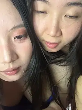 ViVian-xxxx - 姐妹洗澡秀