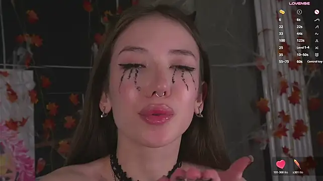 Tinyanie - Toch myself in doggy