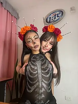 Belly_Rosse - 🎃 squirt in time récord 3 GIRLS💦