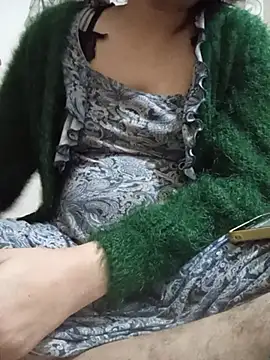 QueenofHair - عاجبنك كمل الهدف