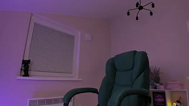 Sugar_club - fingreging pussy