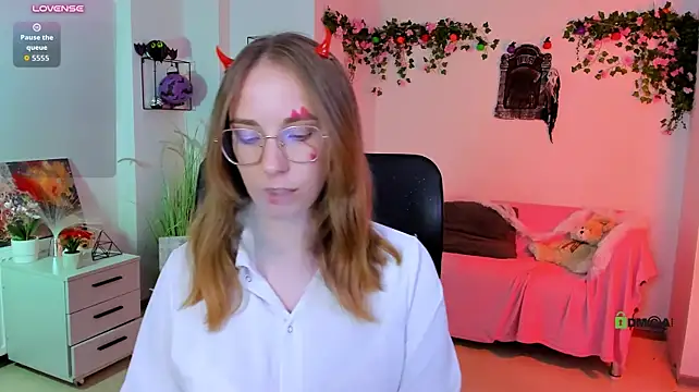 Evalora_vei - show tongue