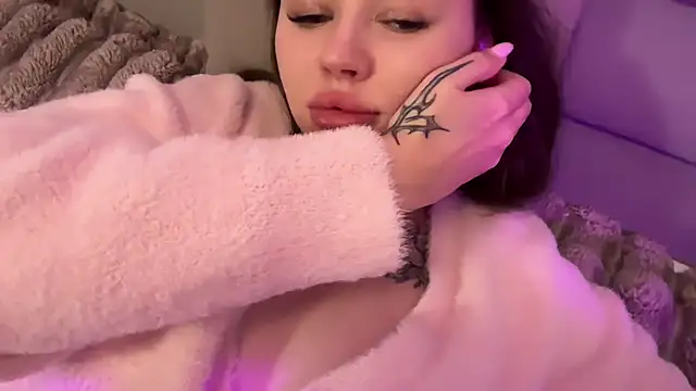 AlmaryKim - 🔥 🚫 Take off panties and play