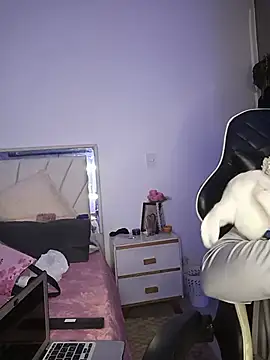 Janna_isa - face and pussy