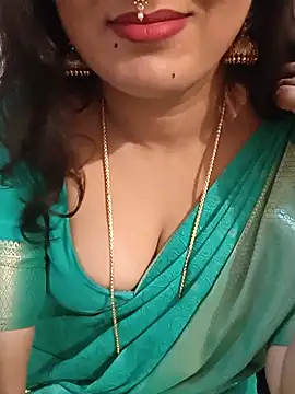 Urmila_kannada_telugu - Full nude in public 5 minutes lush contr