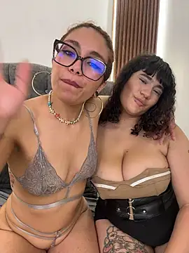 Alice-fiire - Doggy, Style 🍑🔥 30seg