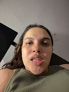 Colibri_xxx - SUCK NIPPLES