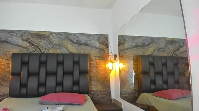 _Gold_strawberry - 🔥senxual dance nude💃
