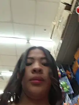 Ahsly_Duque - Flash tips in public