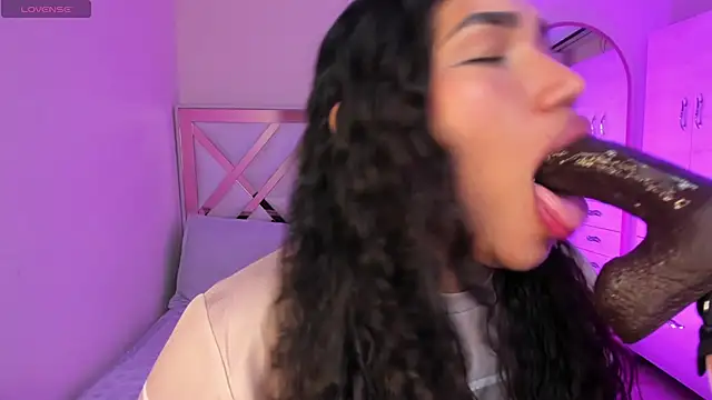 Olivia_fx - Messy deepthroat 😈