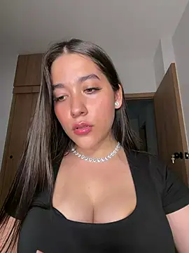 Nhefertary - SHOW TITIS 🍒