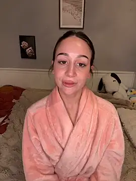 ChiaraMauzi - Squeeze my Boobs
