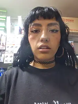 Cute_hollywood_0 - Flash pussy