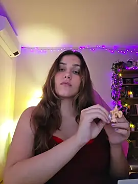 MiaRides19 - I suck dildo 😳😳
