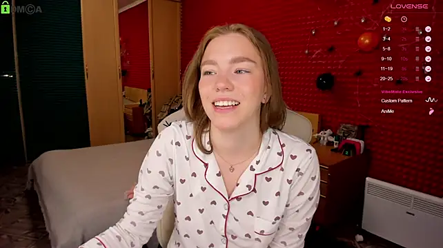 KinsleyHottie - I want squirt so hard+1 video for last