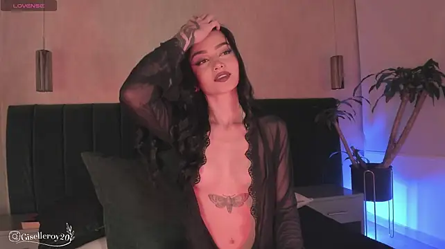 Giselle_royy - PLUG ANAL + HARD SPANKS