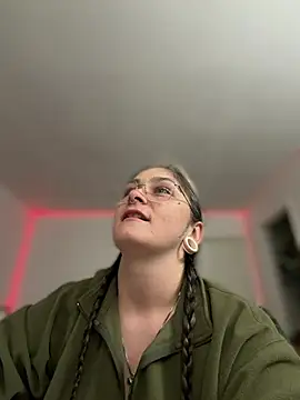 Alix_Valentine