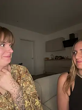 LisaFreierxx - Spit on Tits 🍒 🍒