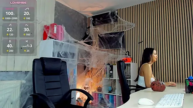OfficeGirls - ayyy ayyyy fuck me deep bohoo🎃👻🍬
