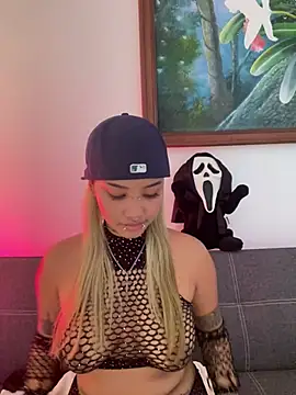 Scarlet_Thai - Oil pussy