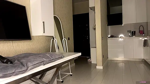 Sexstar_lif3style - cumshow in public