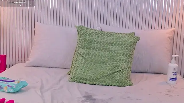 AntonellaLugo_ - my princess massages my anus