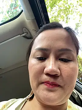 Amy1688 - 户外脱内裤特写小穴