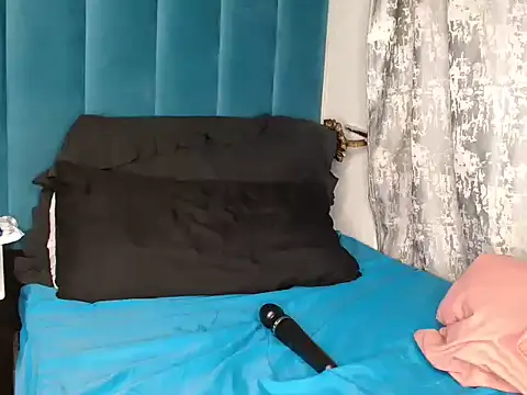 MissCherry_110 - Vibrator +Dildo