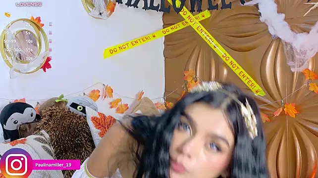 Paulinamillerr - Squirt+domi down the hot jet by my legs
