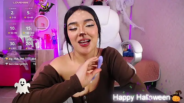 Madyson_Hill - Put plug