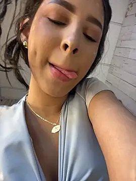 BabyNovaXXX - BOUNCING AND MILKY TITS