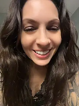 BeautifulMesss - Tits out